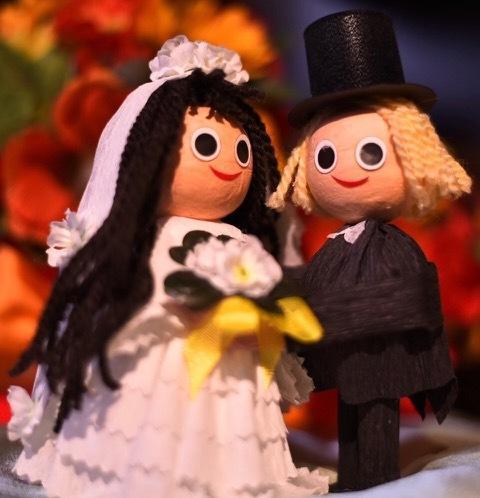 Bridal Couple: Man & Woman - 2 pcs Box